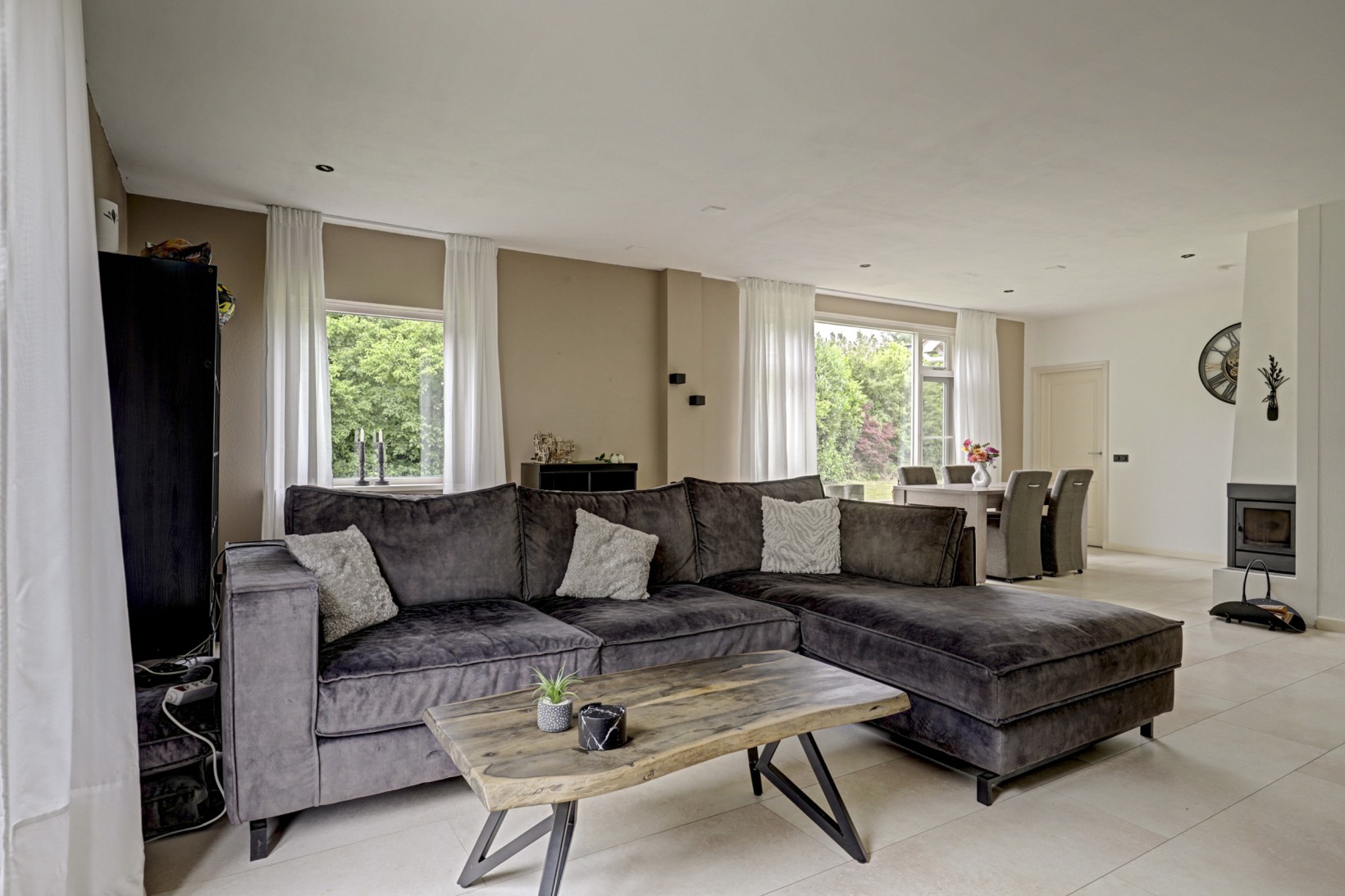 Vrijstaande woning te koop: Hoge Maasdijk 152, Andel