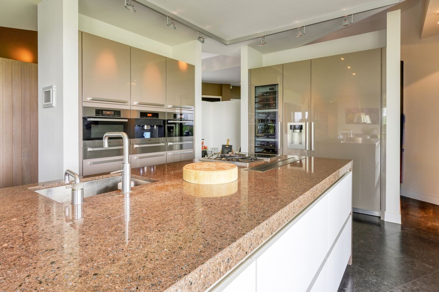 Vrijstaande woning te koop: Kraaiveld 5, Woudrichem