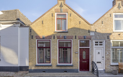 Lange St. J. 3