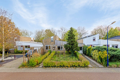 Volkerakstr. 25