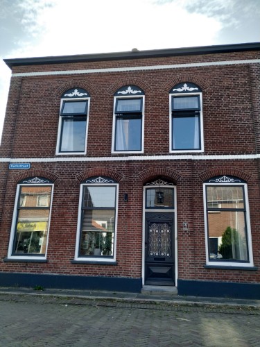 Kerkstraat 4