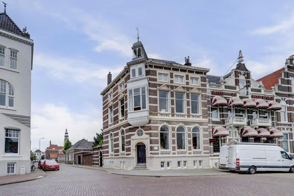 Hoekwoning te koop: Loskade 17, Middelburg