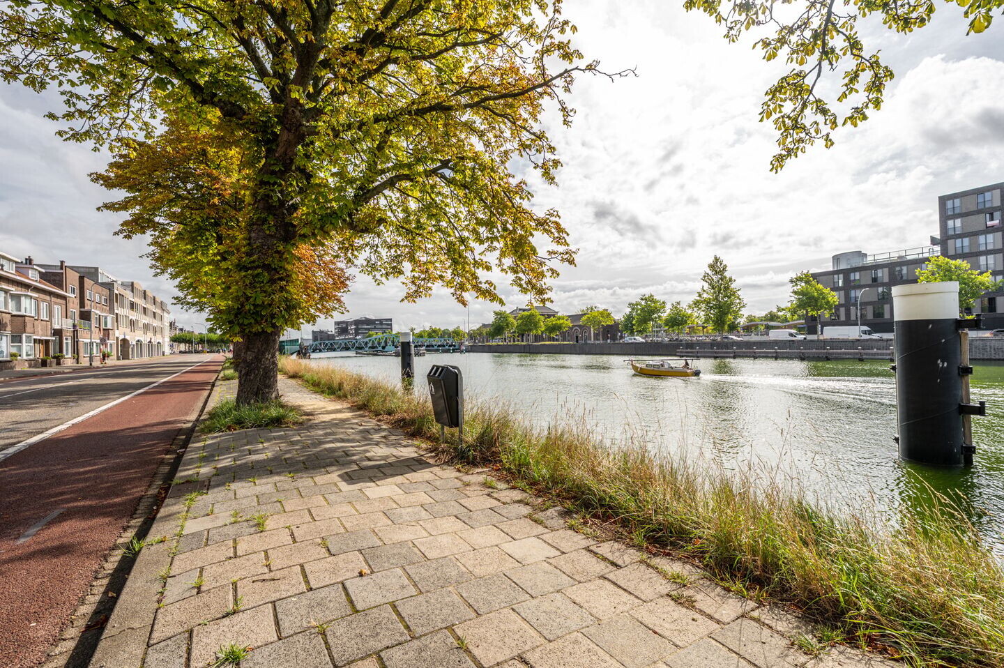 Tussenwoning te koop: Blauwedijk 21, Middelburg