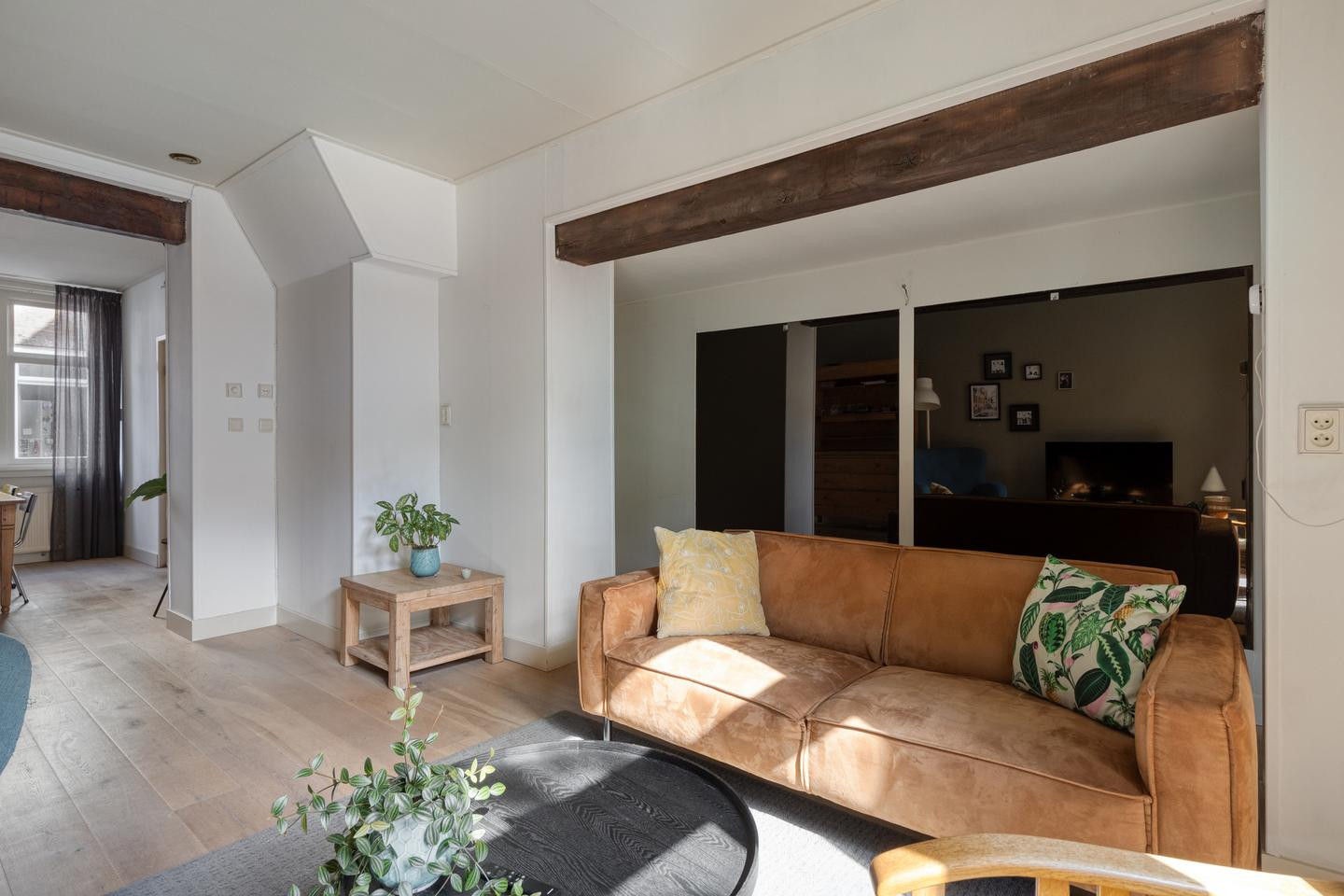 Tussenwoning te koop: Sint Janstraat 25, Middelburg