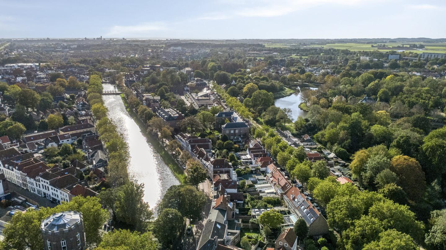 Tussenwoning te koop: Herengracht 16, Middelburg