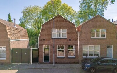 Nieuwe Oostersestraat 18