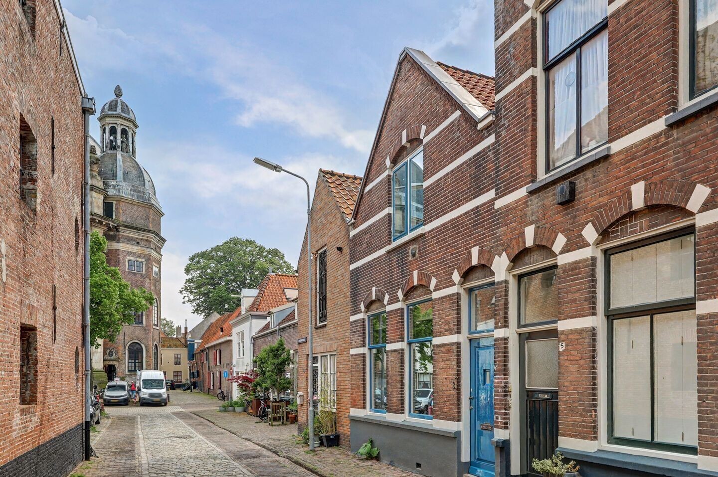 Tussenwoning te koop: Oostkerkstraat 3, Middelburg