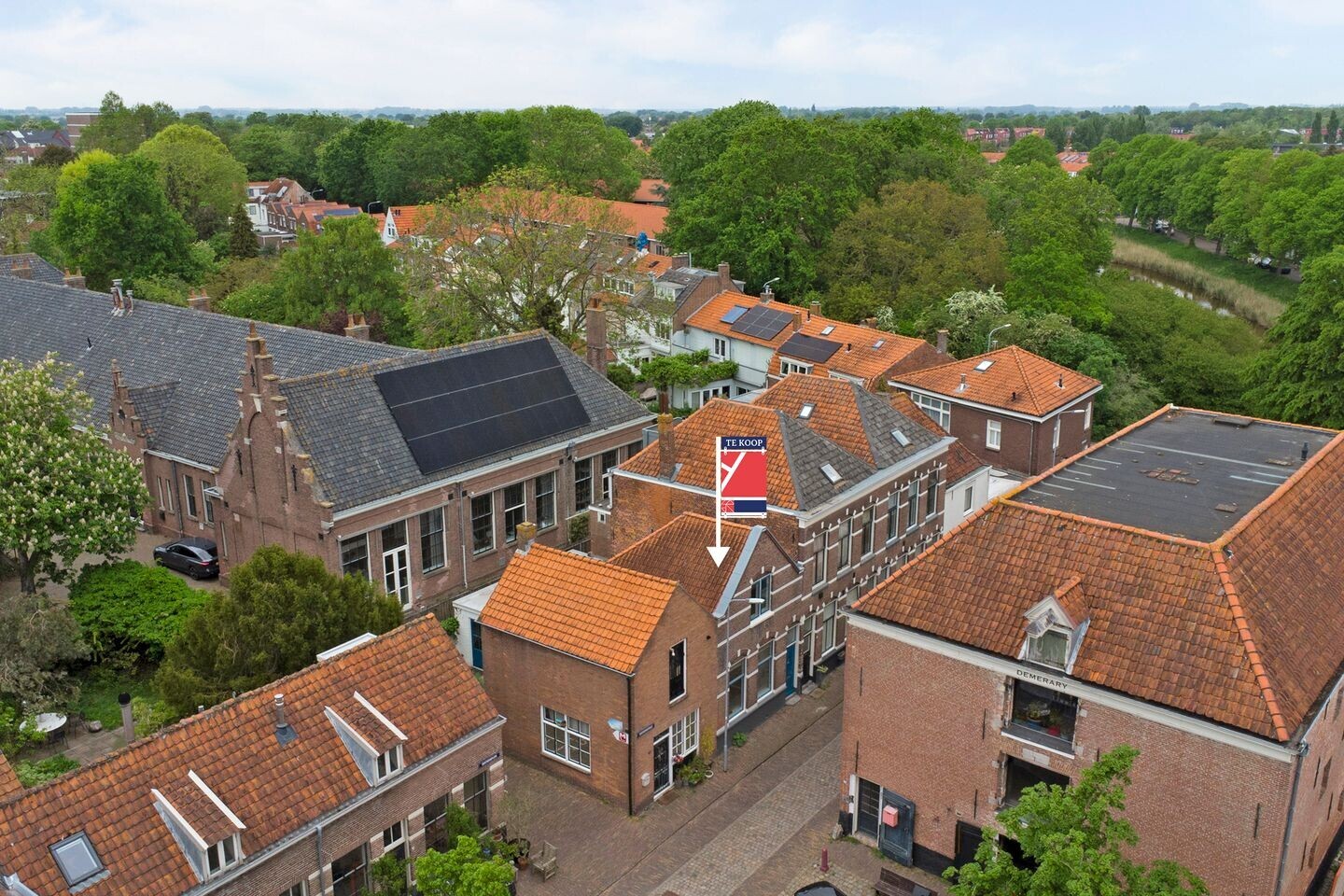 Tussenwoning te koop: Oostkerkstraat 3, Middelburg