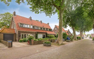 Dampoortstraat 1