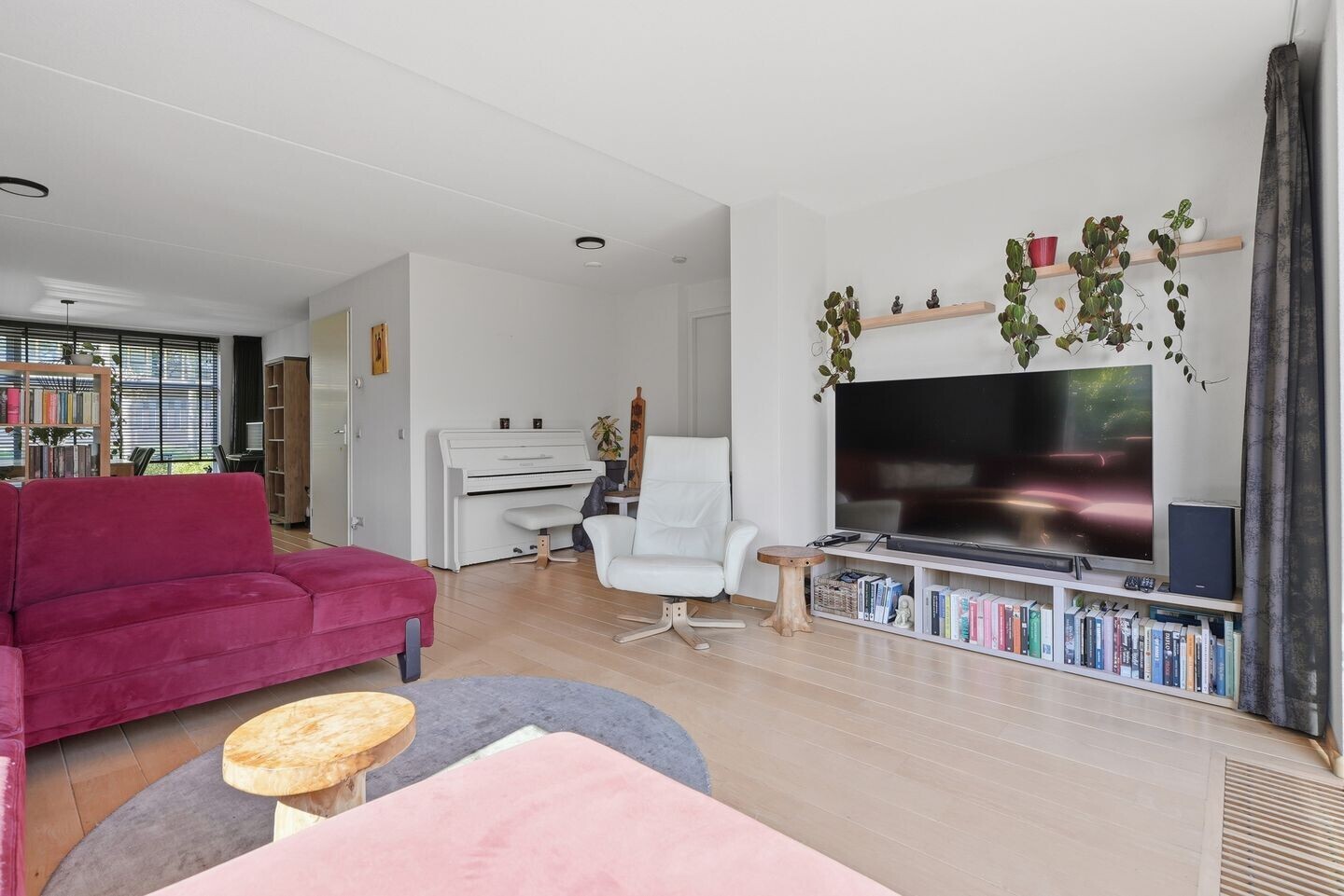 Hoekwoning te koop: Scholeksterstraat 2, Middelburg