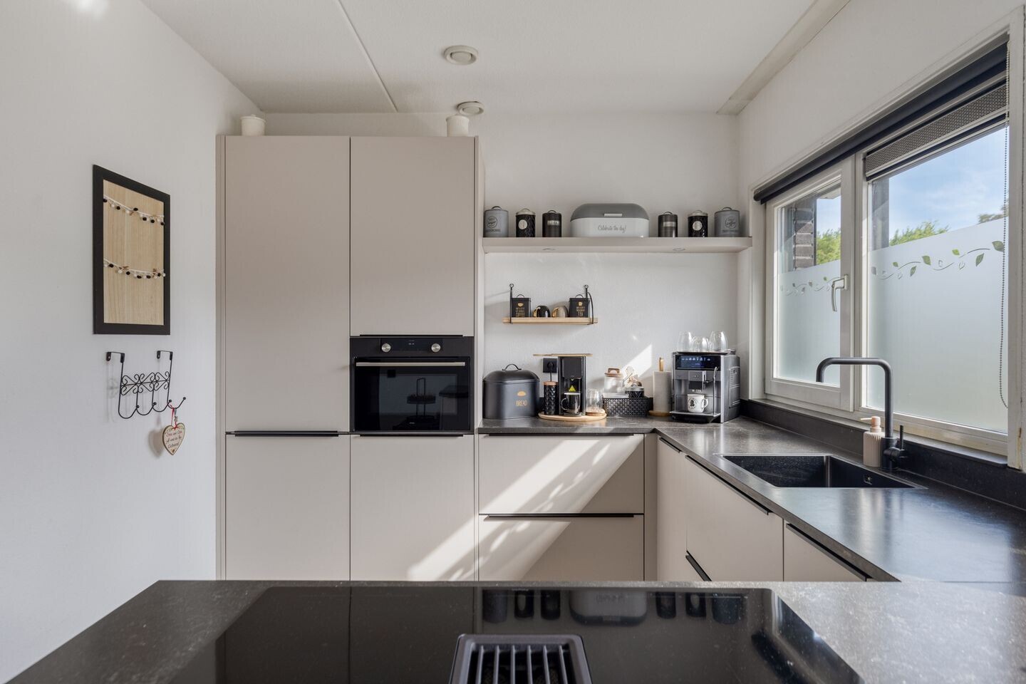 Tussenwoning te koop: Goudplevierhof 5, Middelburg