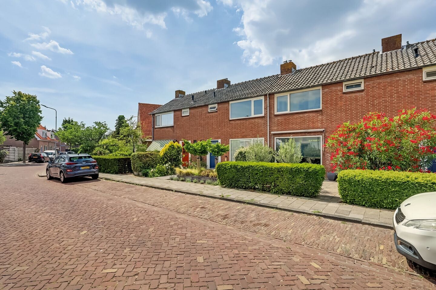 Tussenwoning te koop: Zacharias Jansenstraat 49, Middelburg