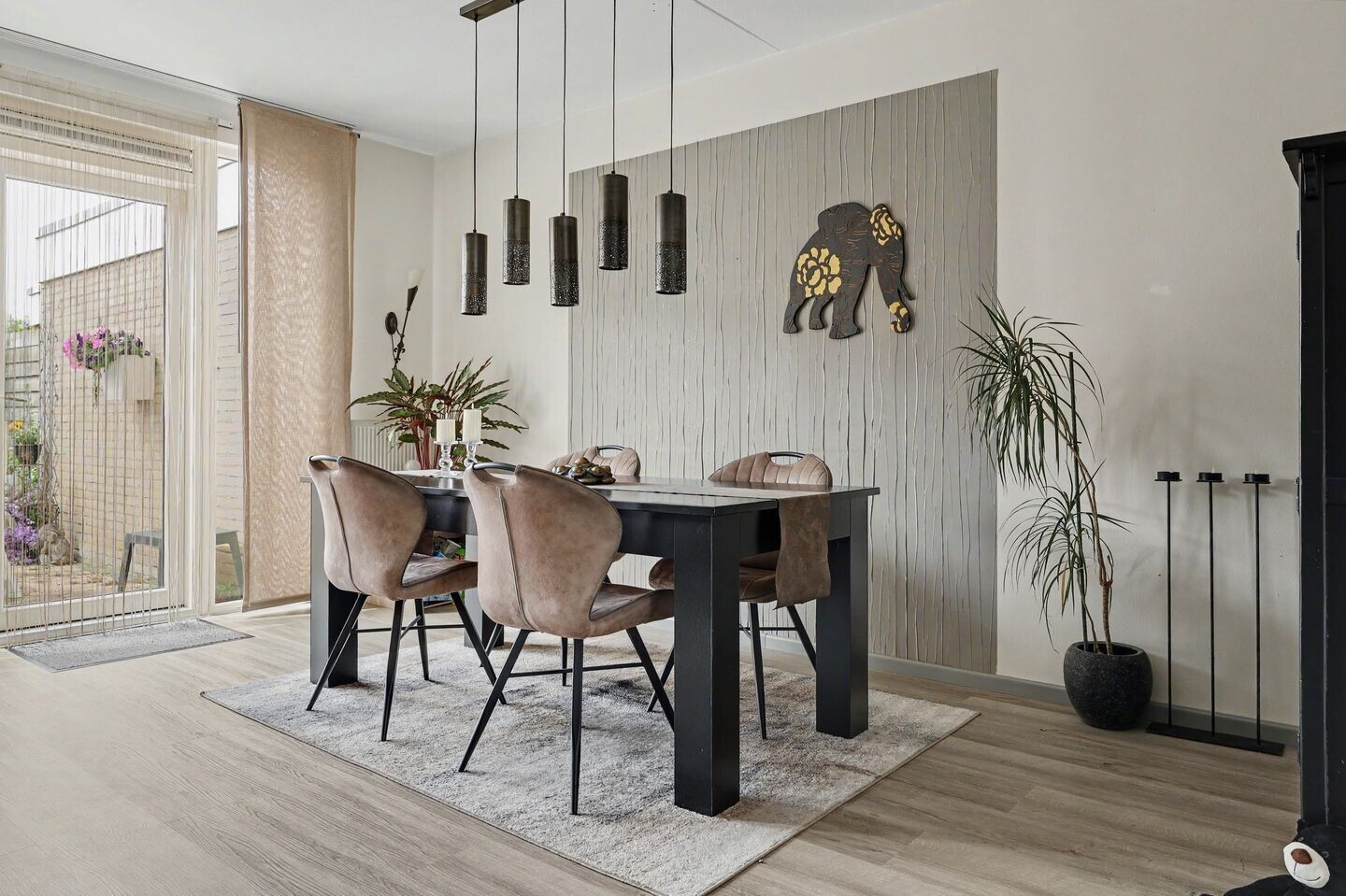 Tussenwoning te koop: Beneluxlaan 19, Middelburg