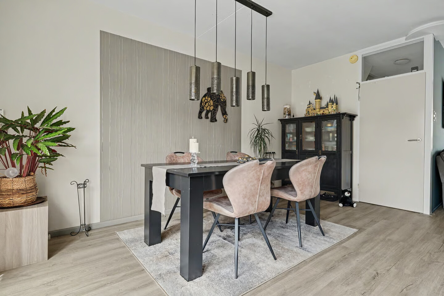 Tussenwoning te koop: Beneluxlaan 19, Middelburg