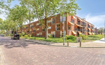 Nieuwerkerckeplein 12