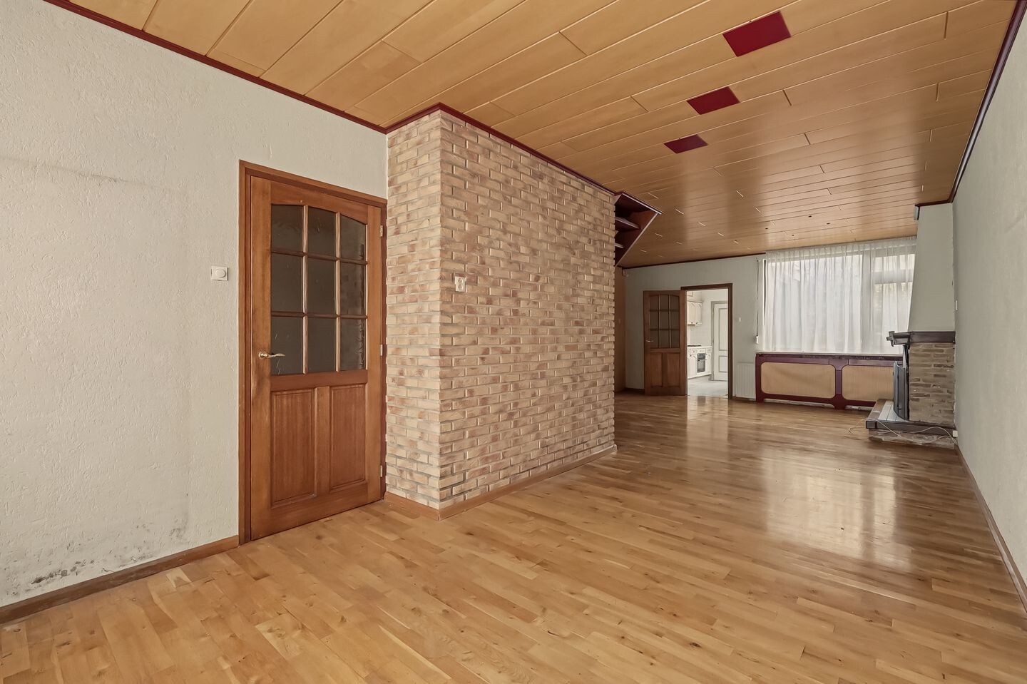 Tussenwoning te koop: Nieuwe Vlissingseweg 164, Middelburg