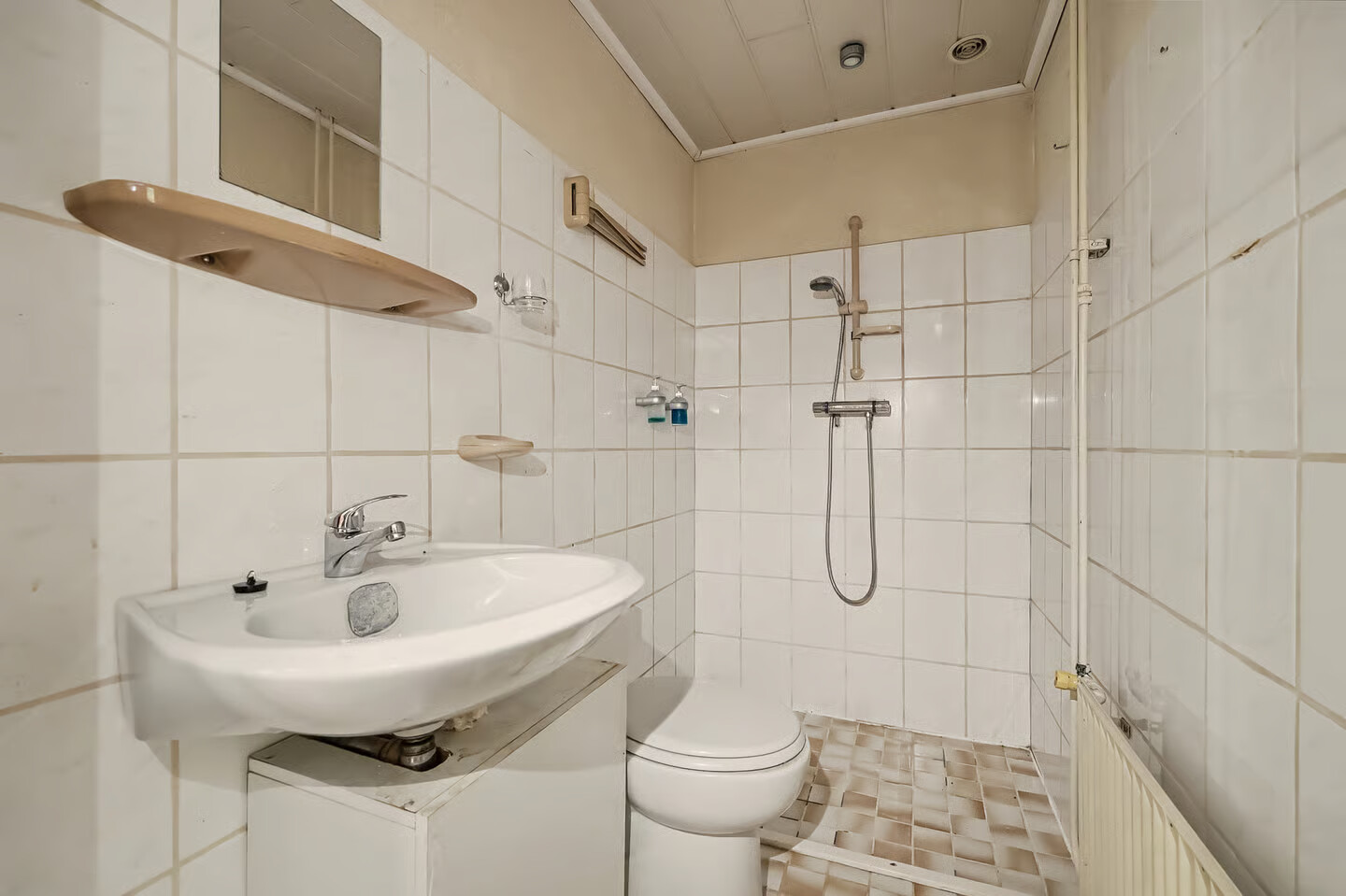 Tussenwoning te koop: Nieuwe Vlissingseweg 164, Middelburg