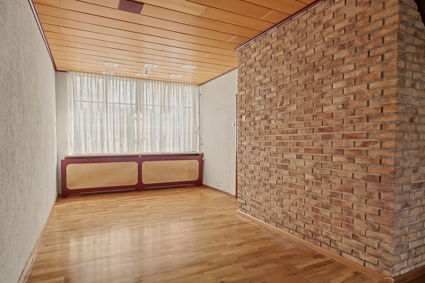 Tussenwoning te koop: Nieuwe Vlissingseweg 164, Middelburg
