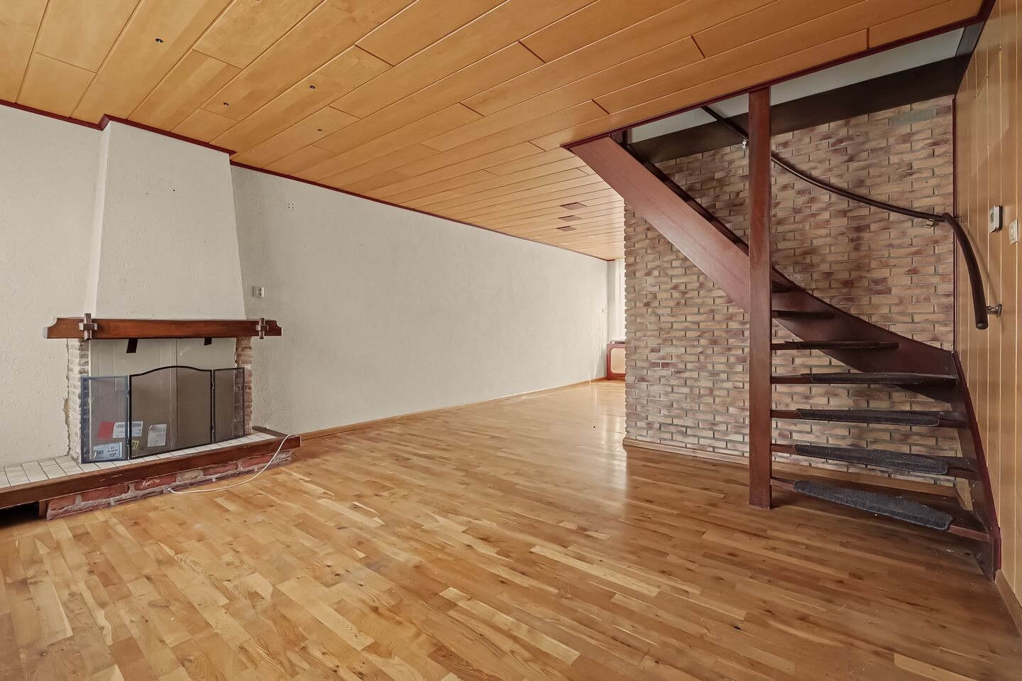 Tussenwoning te koop: Nieuwe Vlissingseweg 164, Middelburg