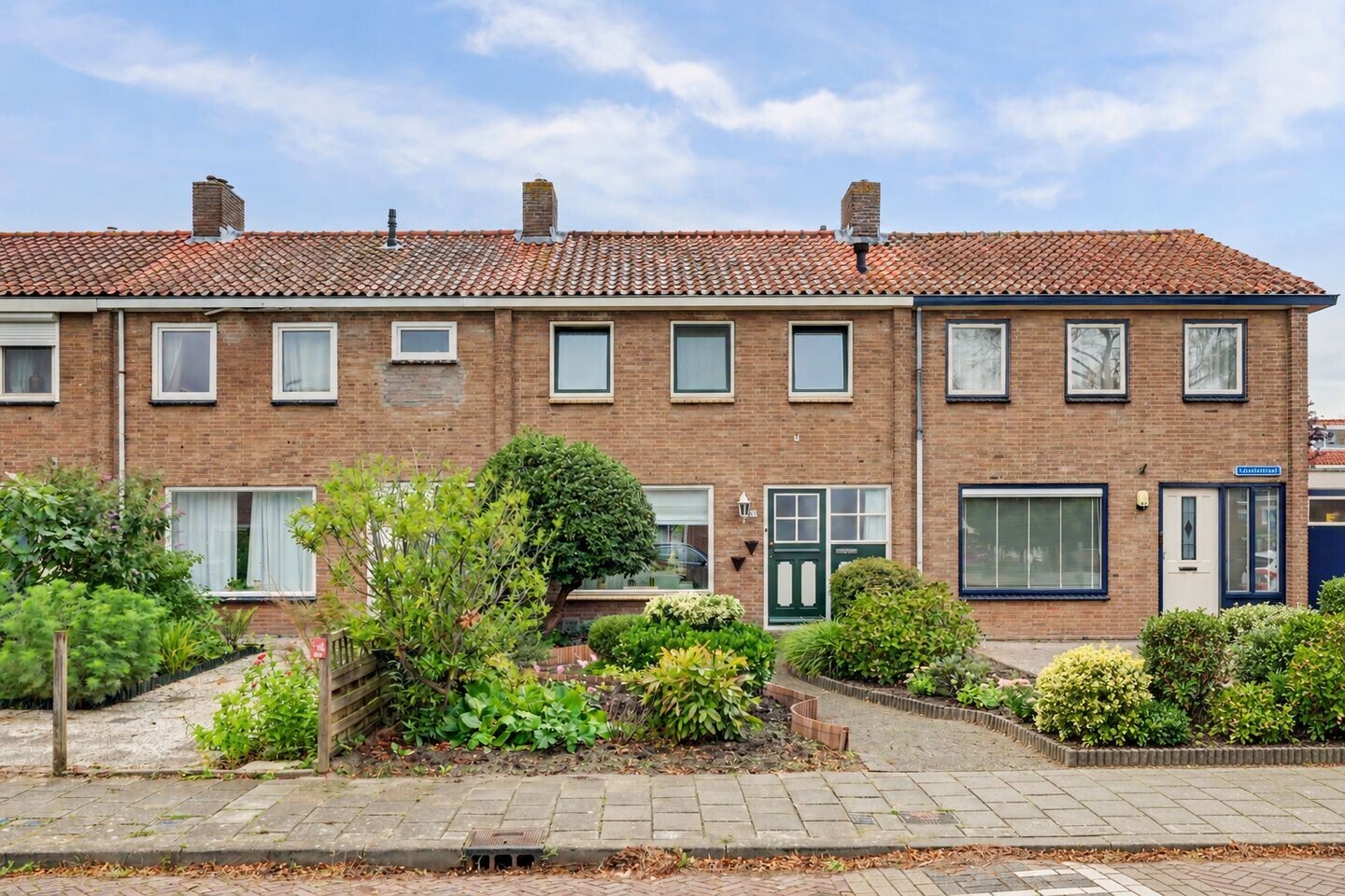 Tussenwoning te koop: IJsselstraat 84, Middelburg
