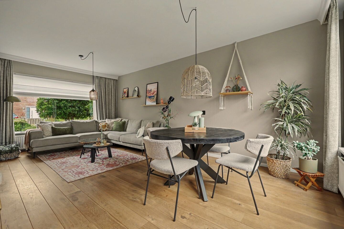 Tussenwoning te koop: IJsselstraat 84, Middelburg