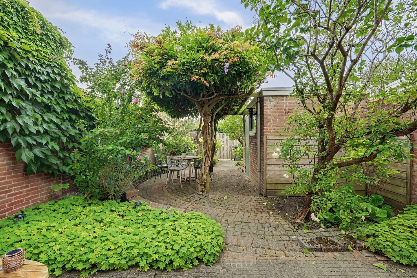 Tussenwoning te koop: IJsselstraat 84, Middelburg