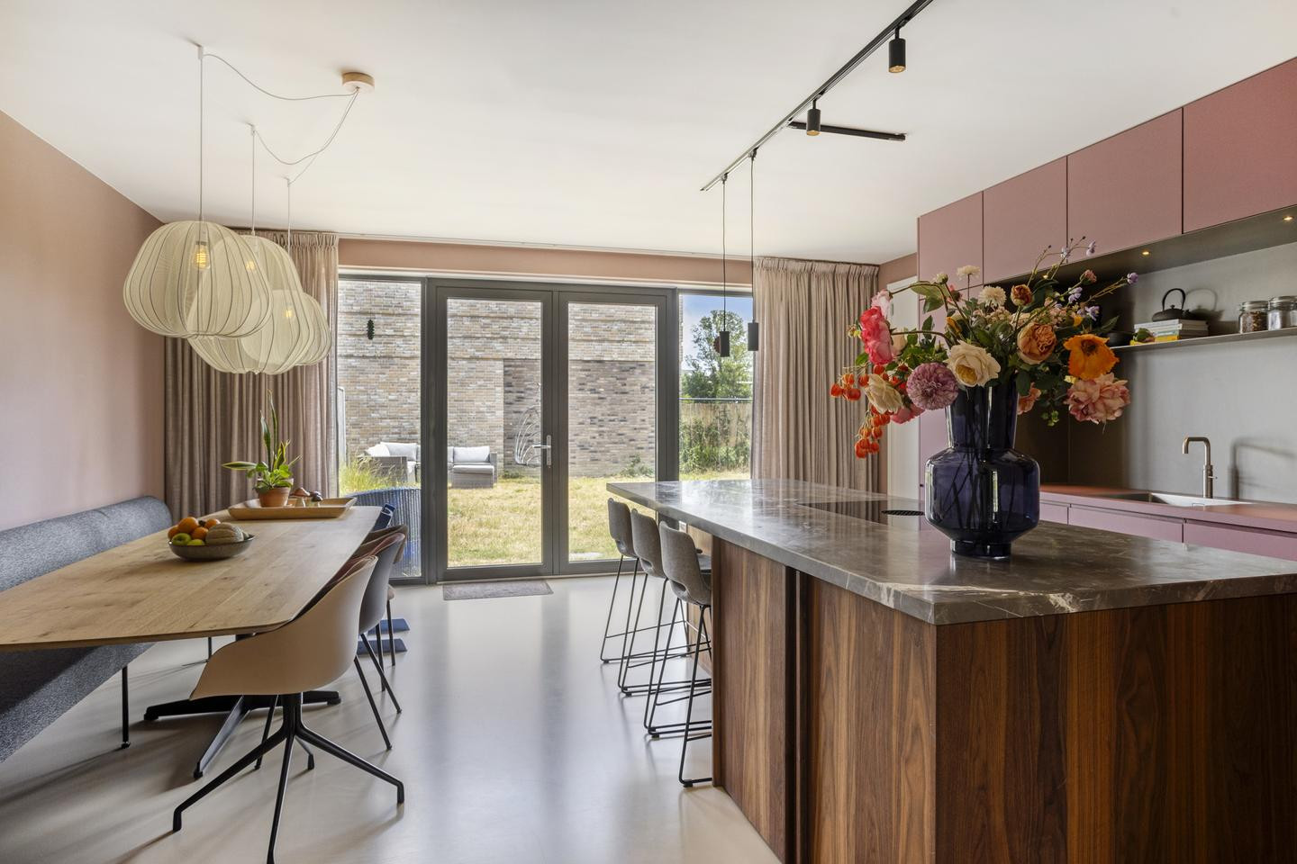 Hoekwoning te koop: Dommelstraat 8, Middelburg