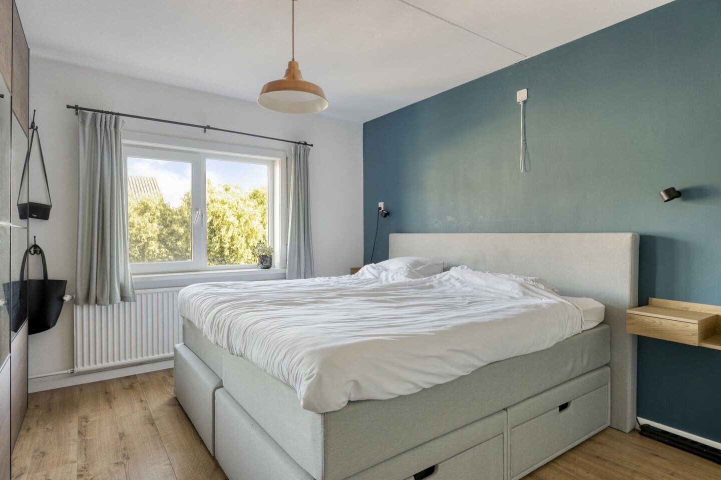 Tussenwoning te koop: Stadhouderslaan 55, Middelburg