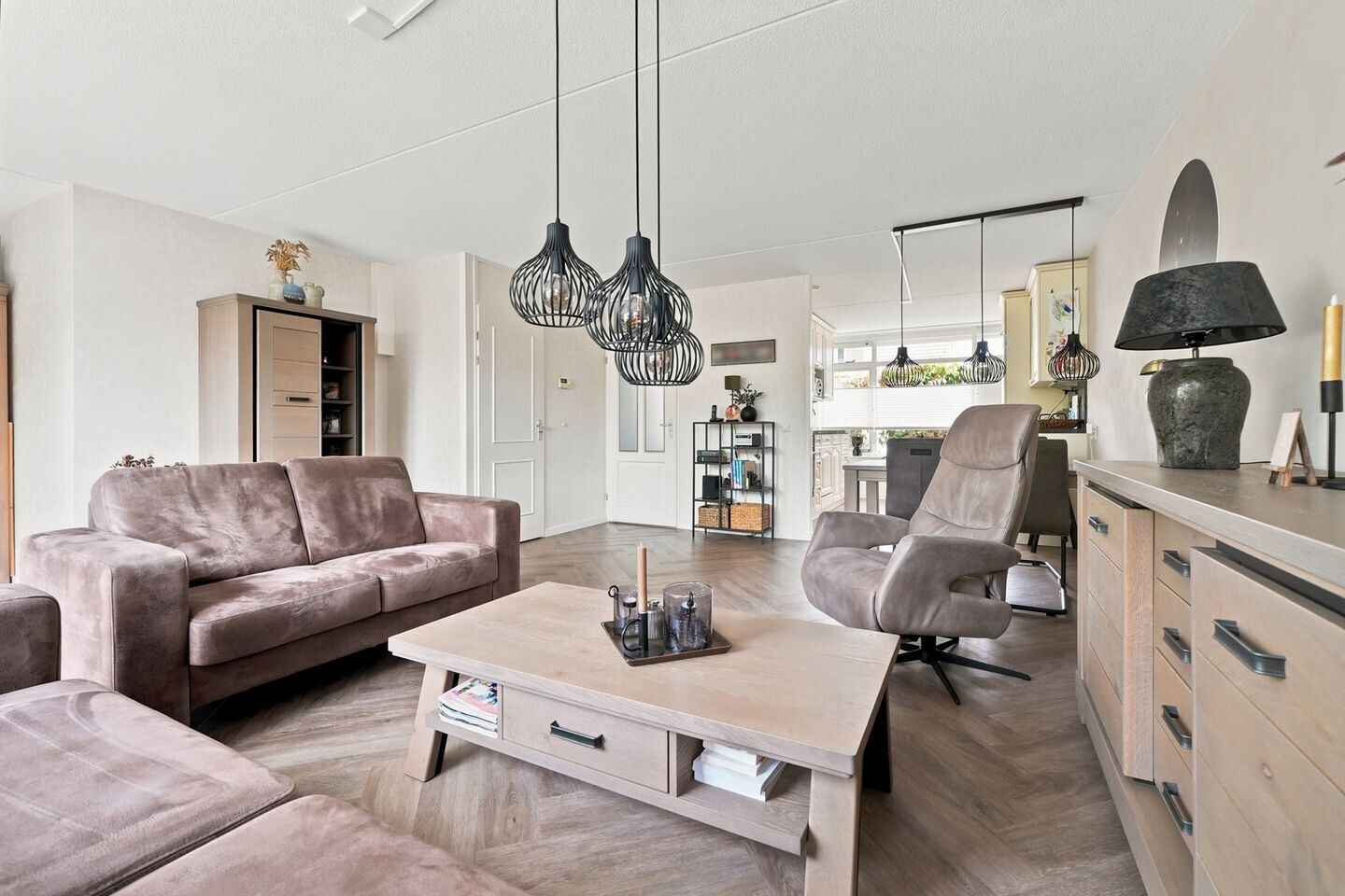Hoekwoning te koop: Kingstraat 1, Middelburg