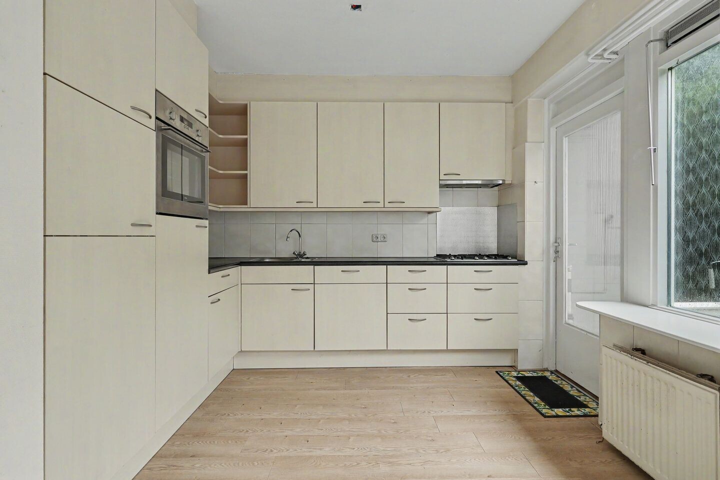 Tussenwoning te koop: Vromoldsland 27, Middelburg
