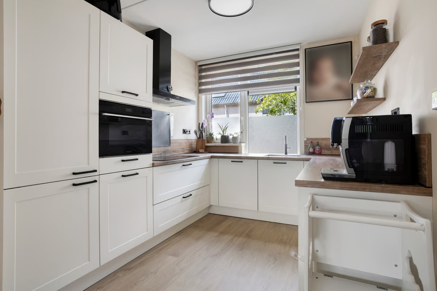 Tussenwoning te koop: Saffier 44, Middelburg