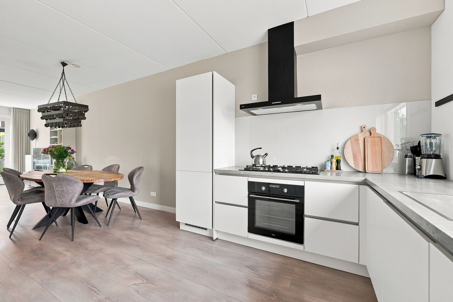 Tussenwoning te koop: Elvis Presleystraat 19, Middelburg