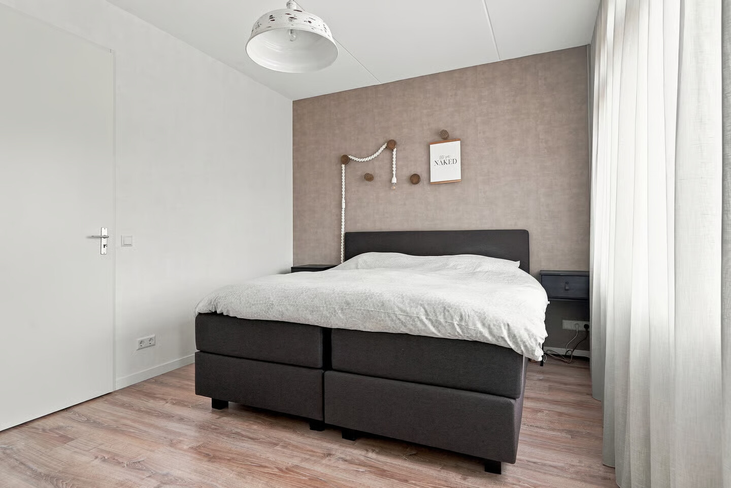 Tussenwoning te koop: Elvis Presleystraat 19, Middelburg