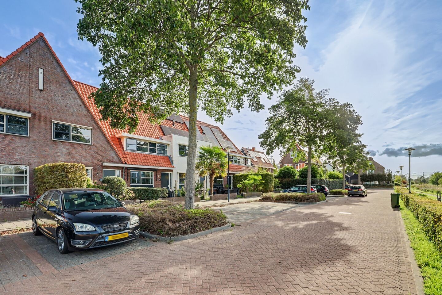 Tussenwoning te koop: Robert Johnsonstraat 73, Middelburg
