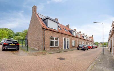 Zeeburgstraat 1