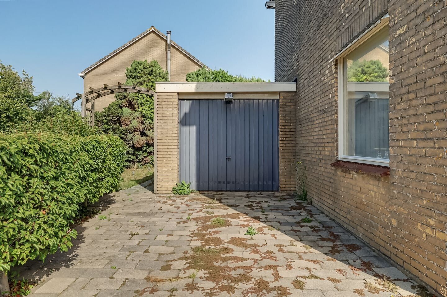 Hoekwoning te koop: Luijksberglaan 12, Serooskerke