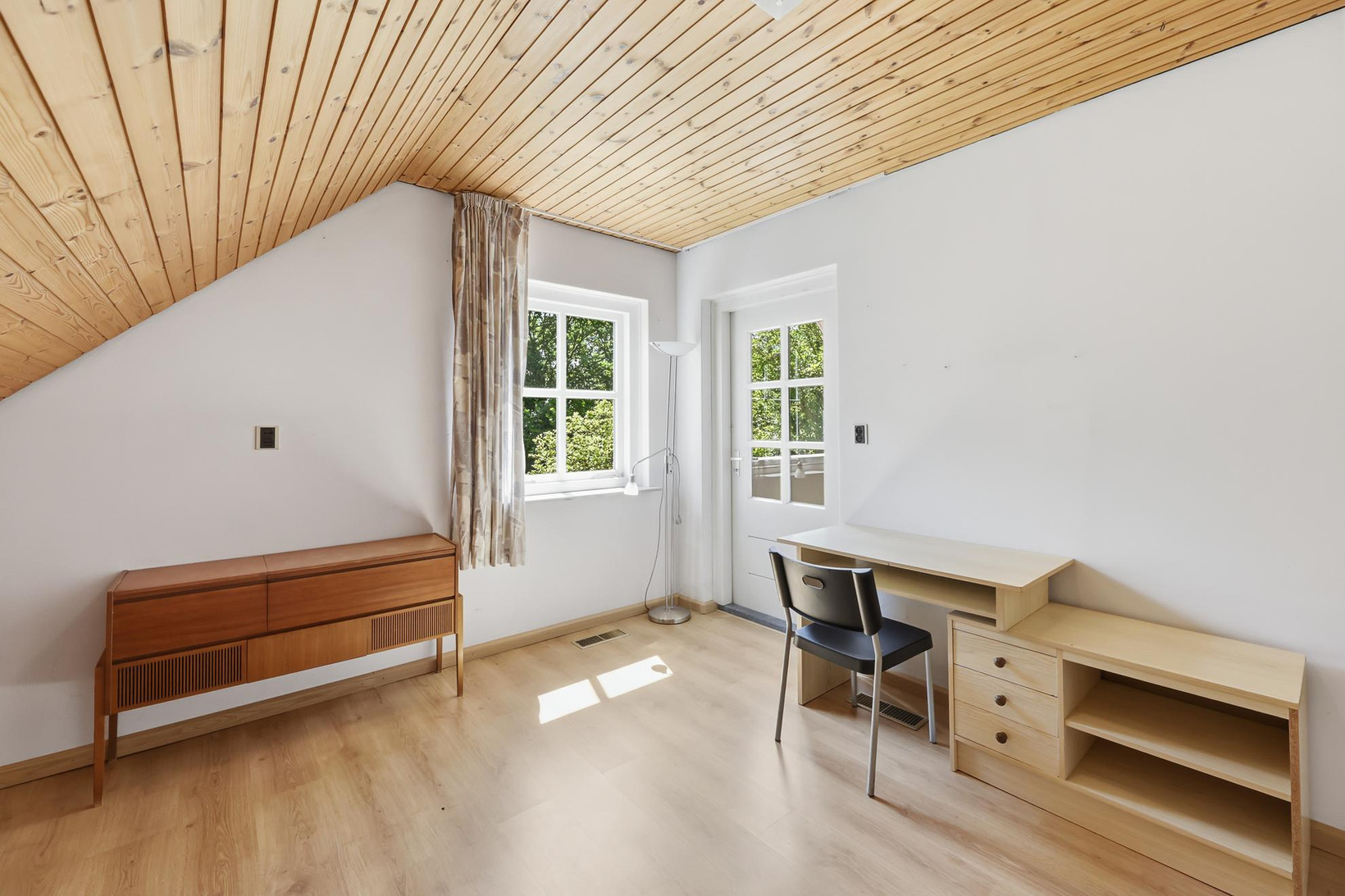 Vrijstaande woning te koop: Eikenlaan 28, Oostkapelle