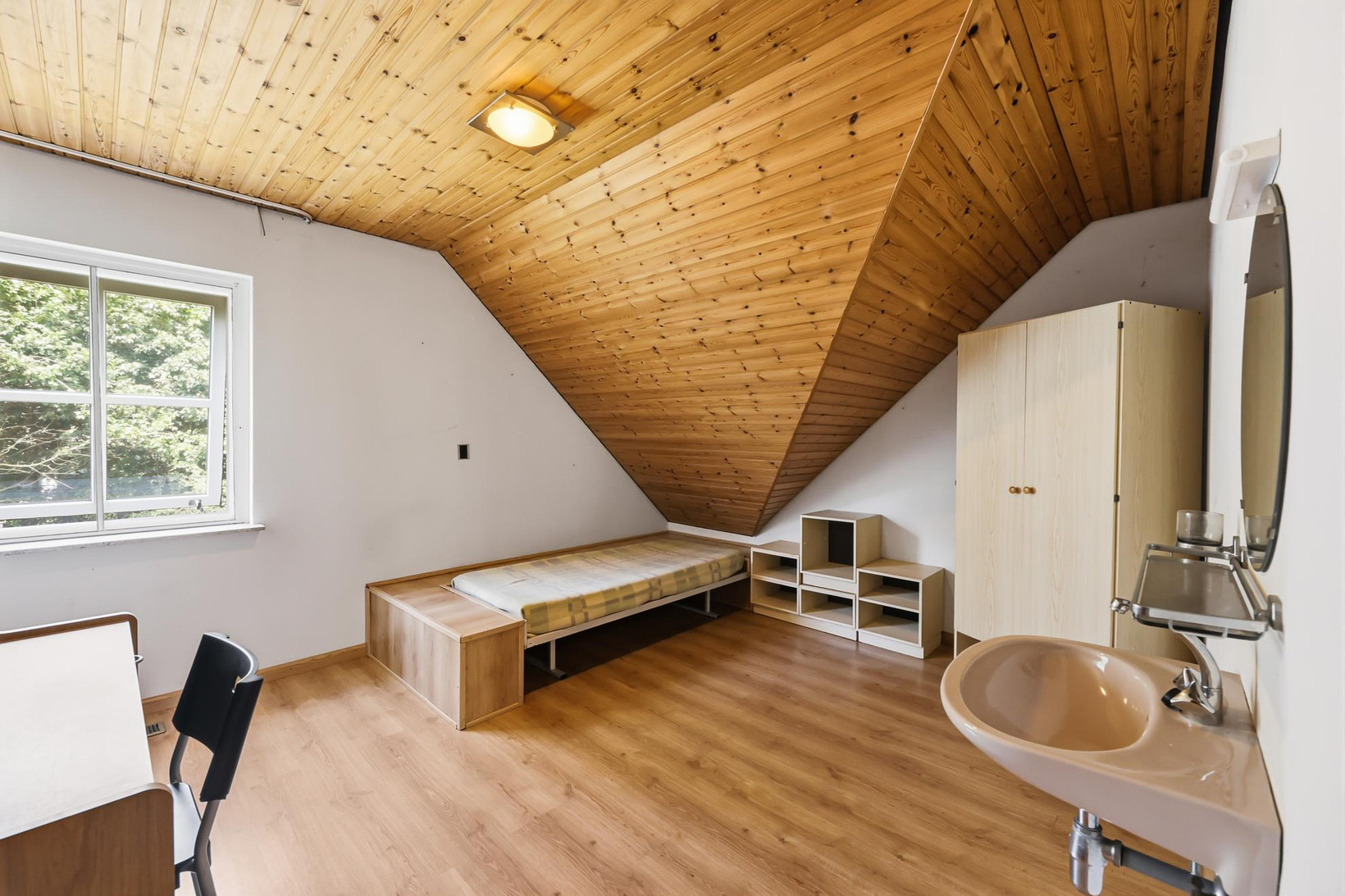 Vrijstaande woning te koop: Eikenlaan 28, Oostkapelle