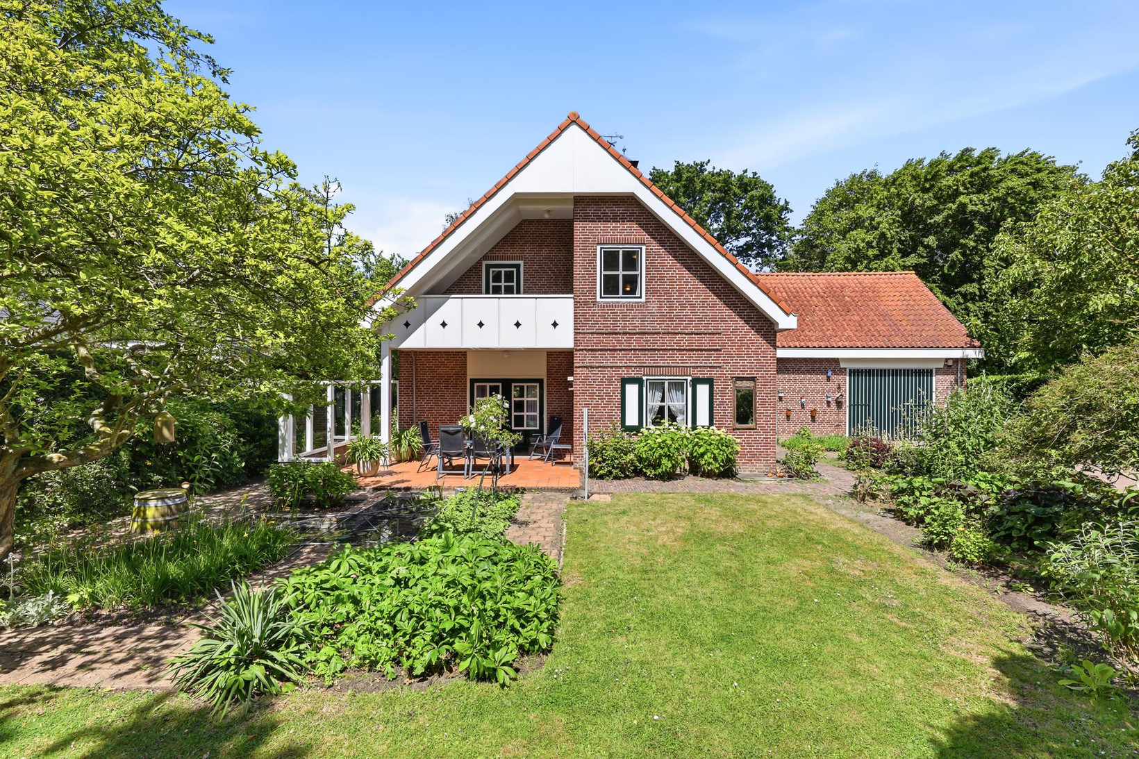 Vrijstaande woning te koop: Eikenlaan 28, Oostkapelle