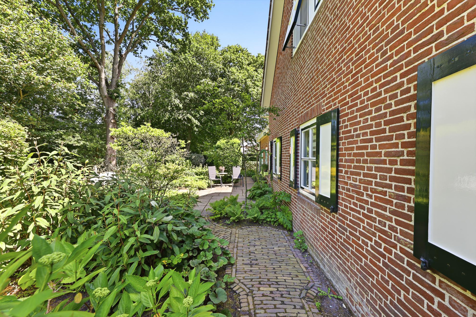 Vrijstaande woning te koop: Eikenlaan 28, Oostkapelle