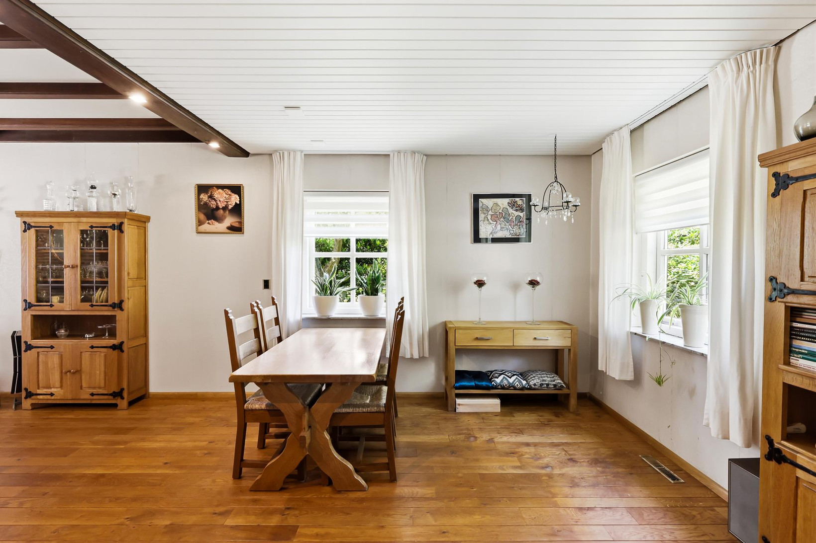 Vrijstaande woning te koop: Eikenlaan 28, Oostkapelle