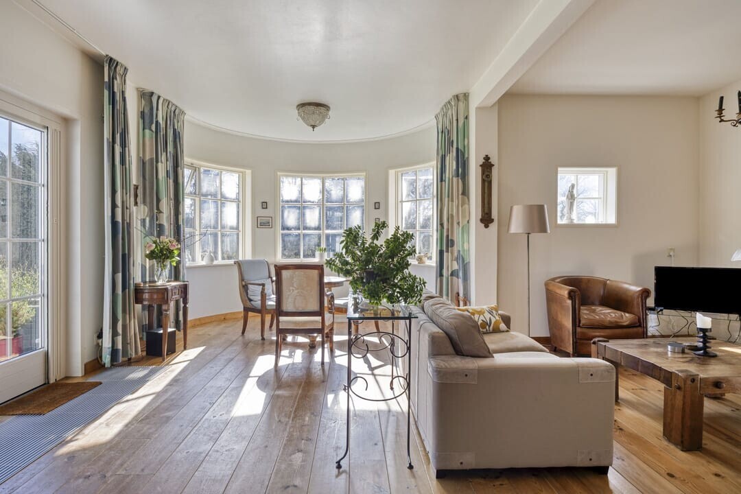 Vrijstaande woning te koop: Domburgseweg 69, Oostkapelle