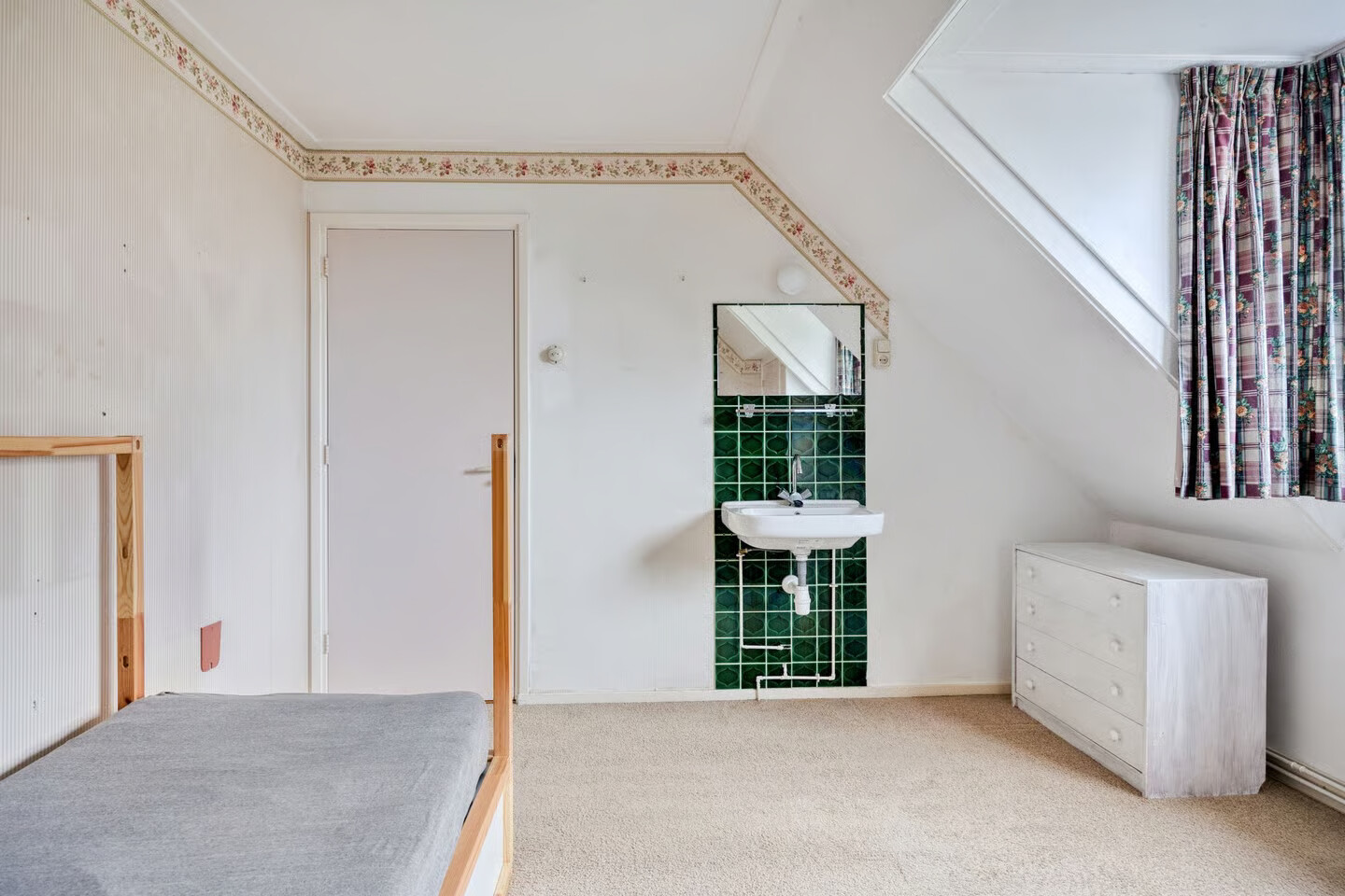 Twee-onder-één-kap te koop: Van Voorthuijsenstraat 3, Domburg