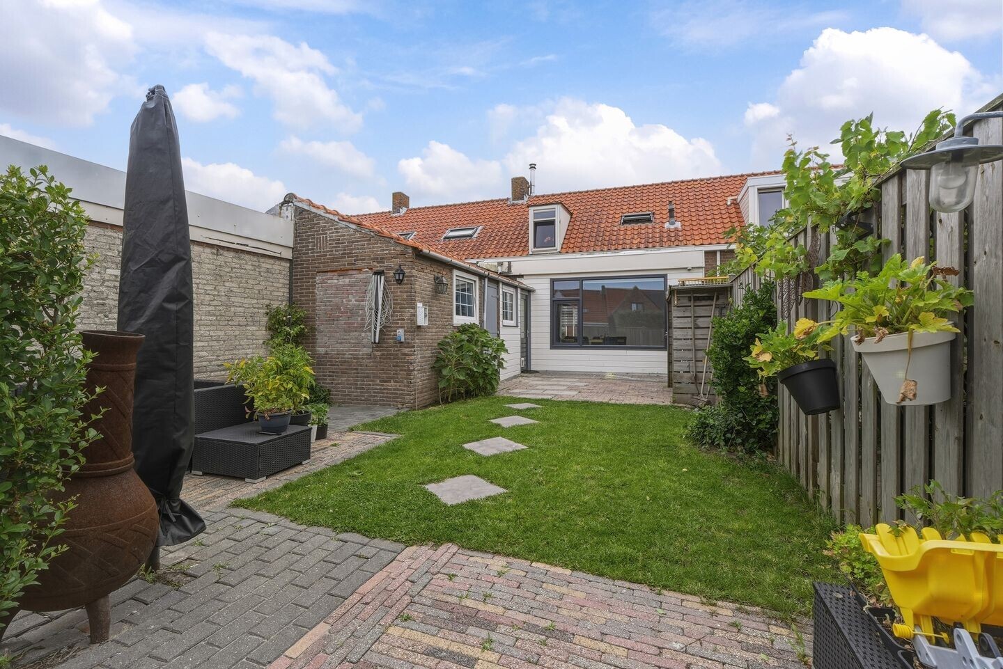 Tussenwoning te koop: Koudorpstraat 9, Westkapelle