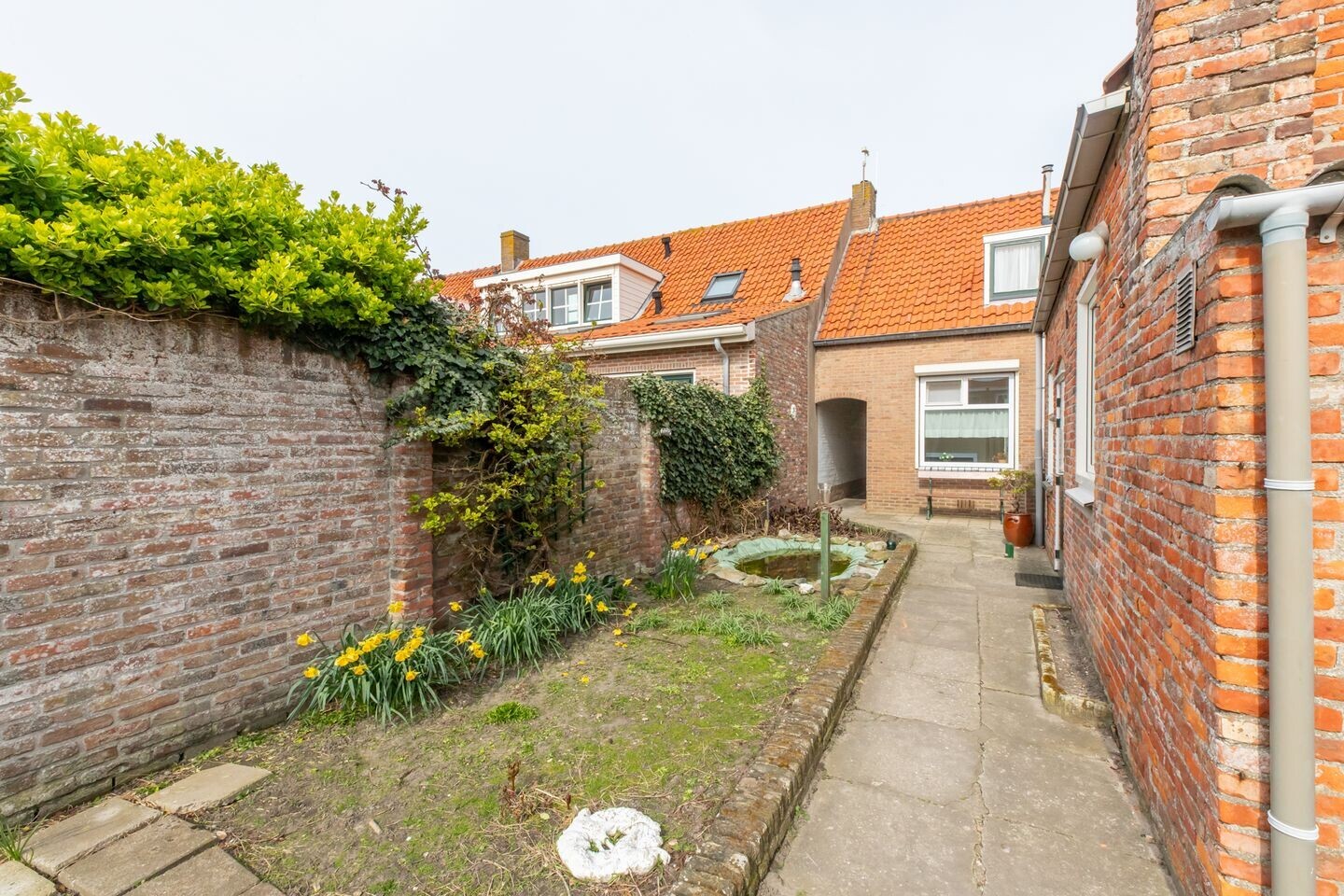 Hoekwoning te koop: Molenweg 6, Westkapelle