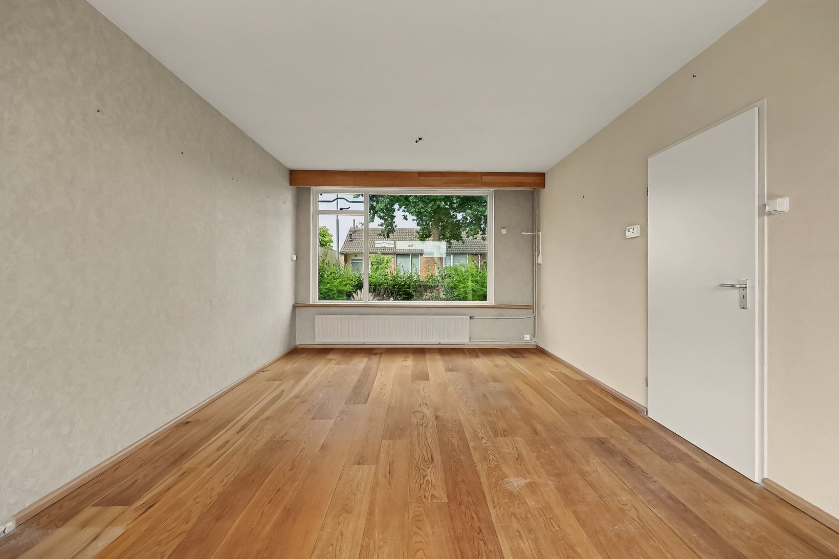 Tussenwoning te koop: Burgemeester Geuzestraat 31, Aagtekerke