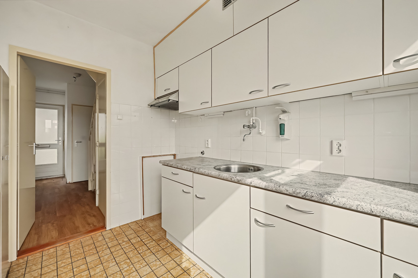 Tussenwoning te koop: Burgemeester Geuzestraat 31, Aagtekerke