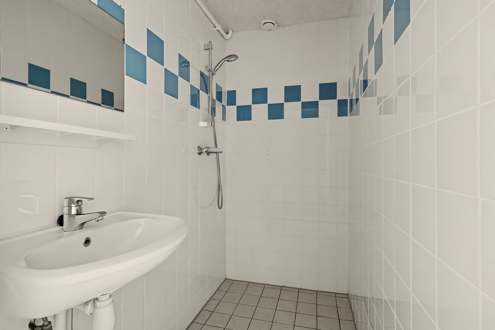 Tussenwoning te koop: Burgemeester Geuzestraat 31, Aagtekerke