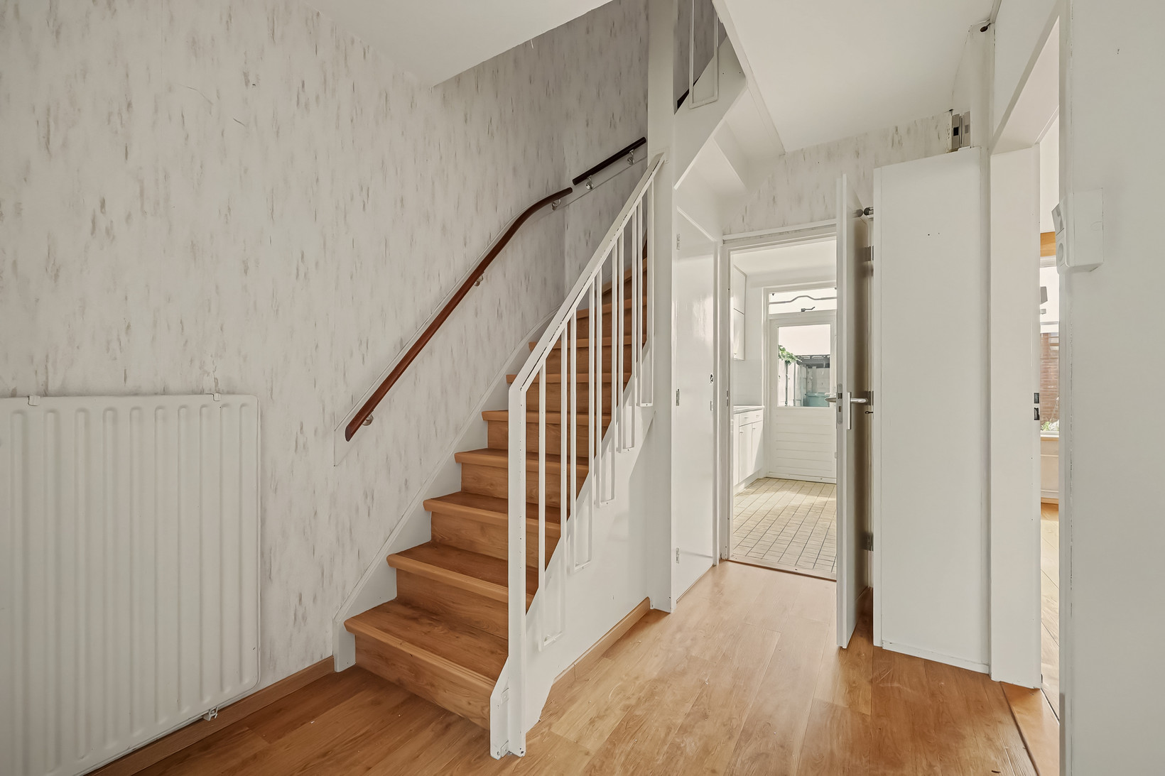 Tussenwoning te koop: Burgemeester Geuzestraat 31, Aagtekerke