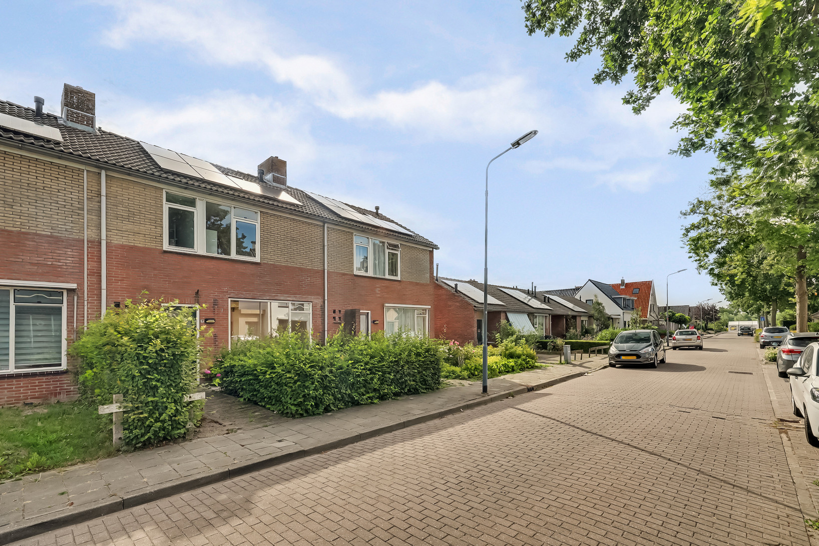 Tussenwoning te koop: Burgemeester Geuzestraat 31, Aagtekerke